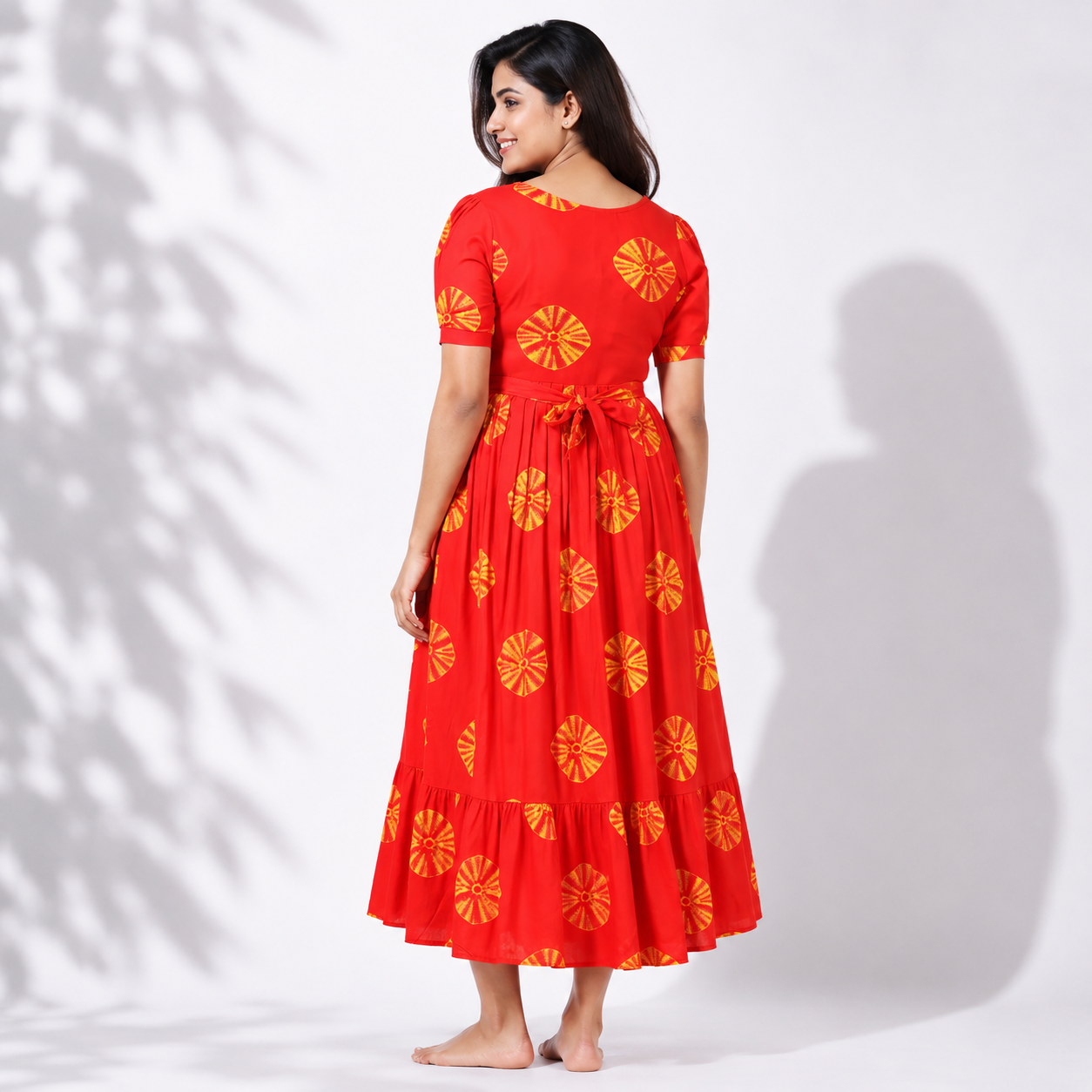 Unique Red Feeding Maxi (Invisible Zip)